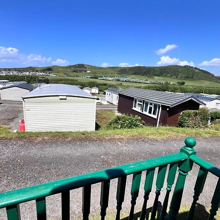 Van Number 123 Beautiful Caravan Sleeps 4 Aberystwyth Exterior photo