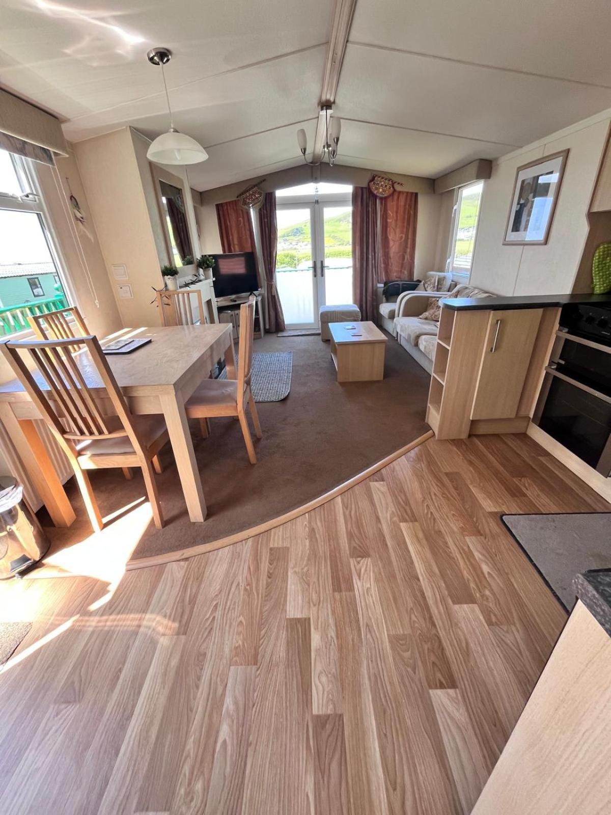 Van Number 123 Beautiful Caravan Sleeps 4 Aberystwyth Exterior photo