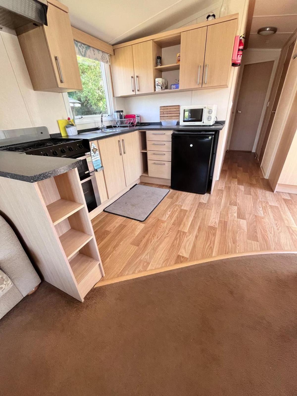 Van Number 123 Beautiful Caravan Sleeps 4 Aberystwyth Exterior photo
